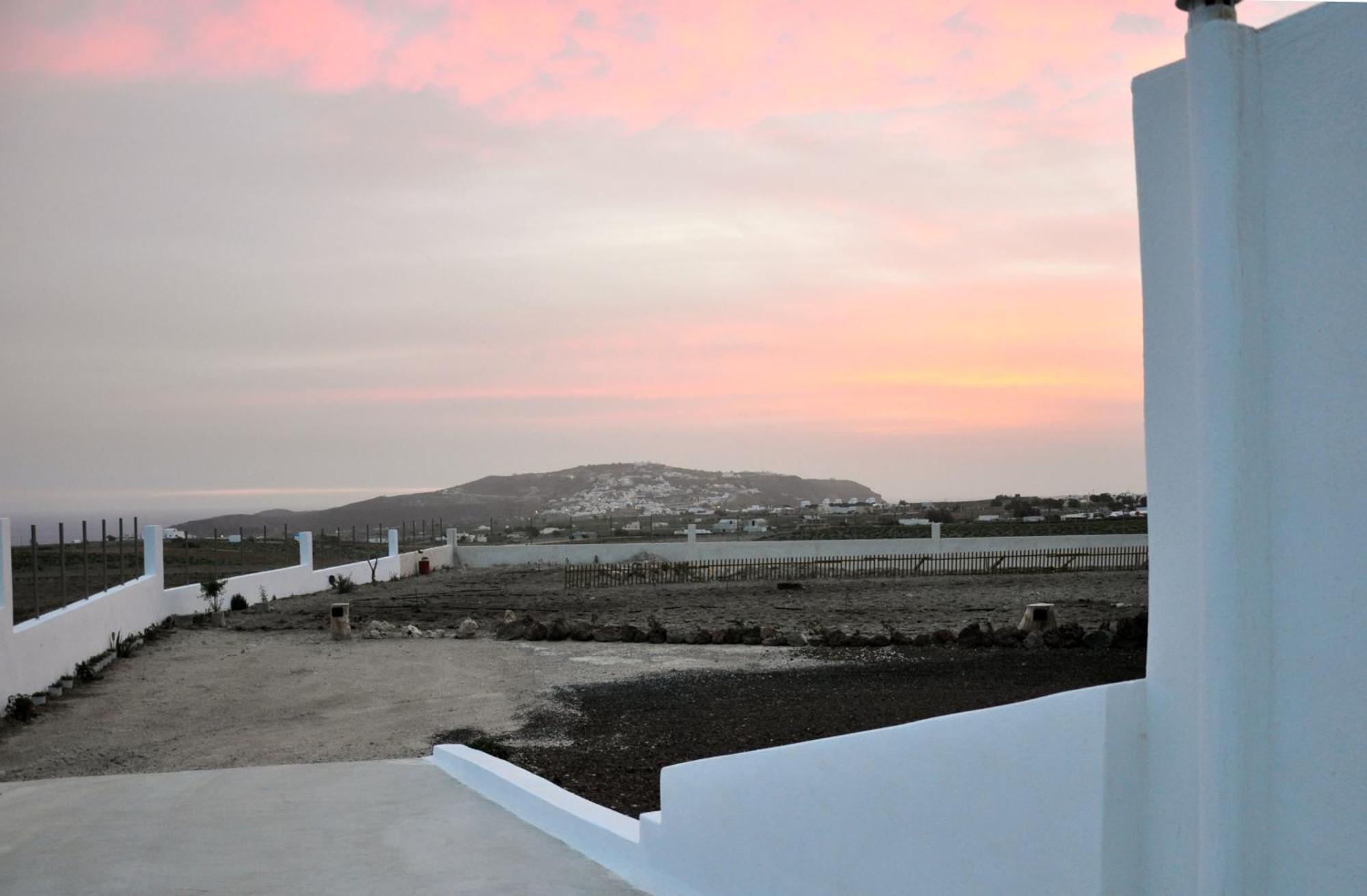 Calma Eco Houses Sunset View Emporio  Bagian luar foto