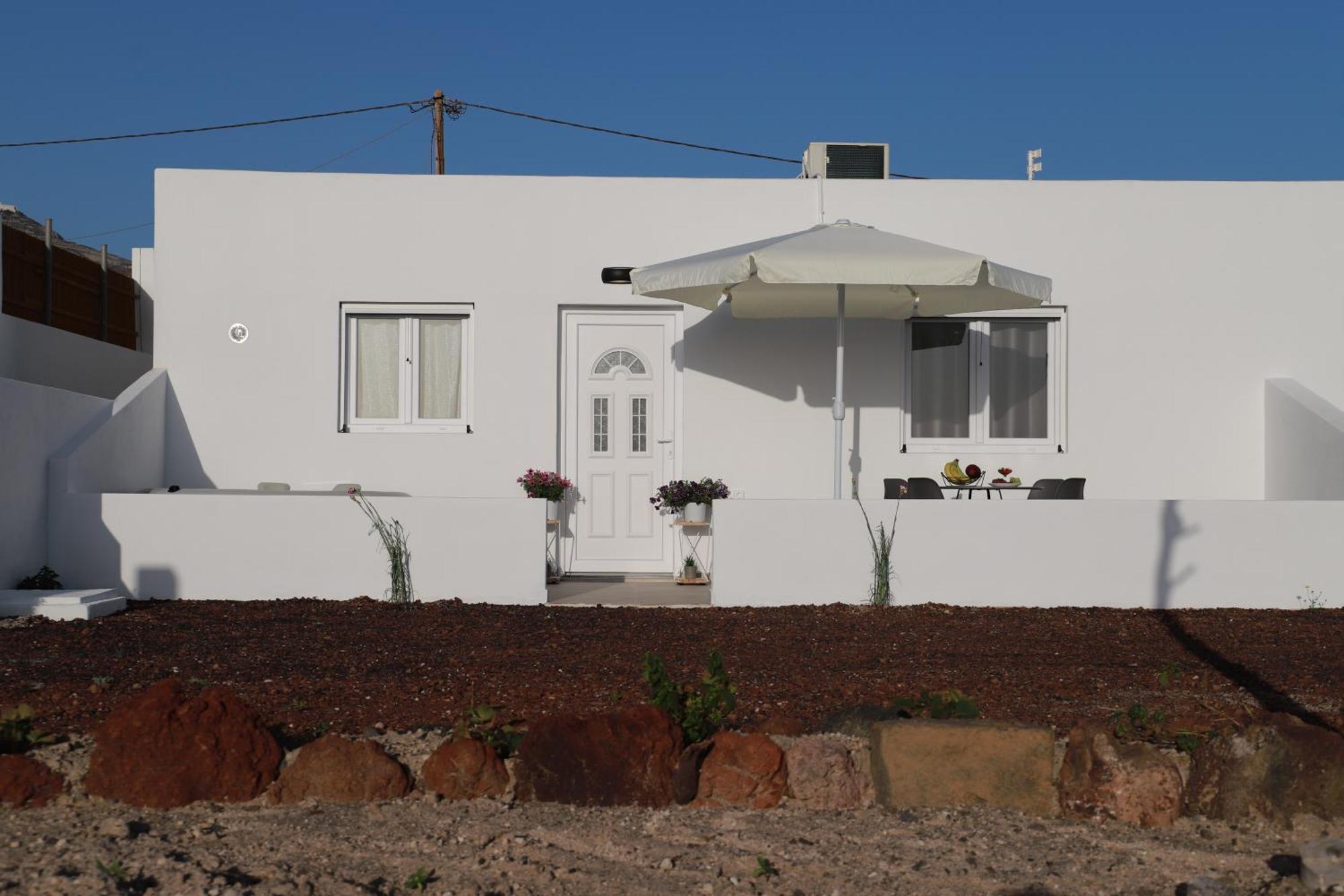 Calma Eco Houses Sunset View Emporio  Bagian luar foto